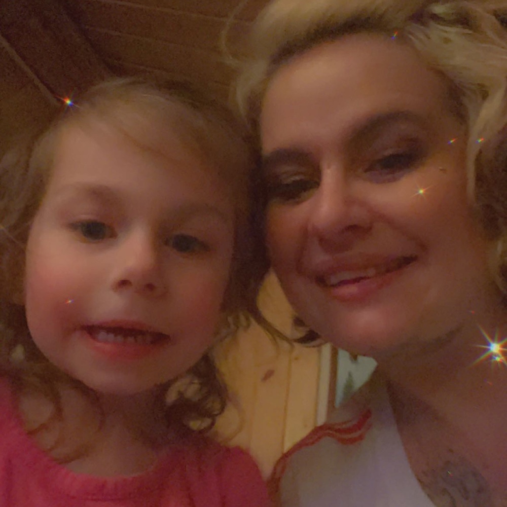 Meet your Posher, Marijean